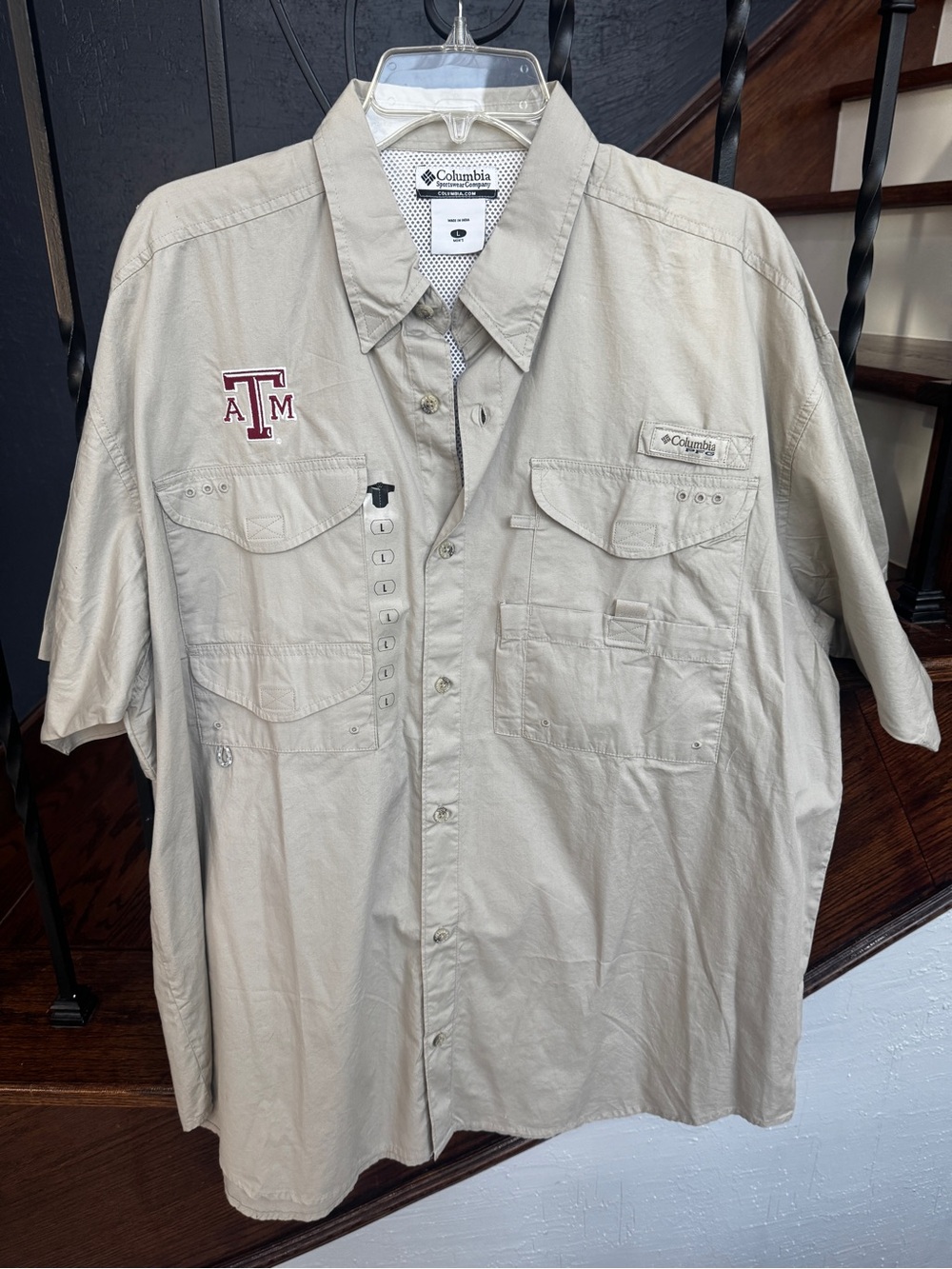NEW Columbia Khaki Short-Sleeve Fishing Shirt with Texas A&M Logo